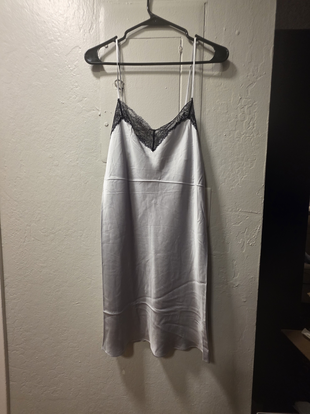 NWT Josie Natori 100% Silk Lace Trim Chemise Slip Dress Silver Grey Size M